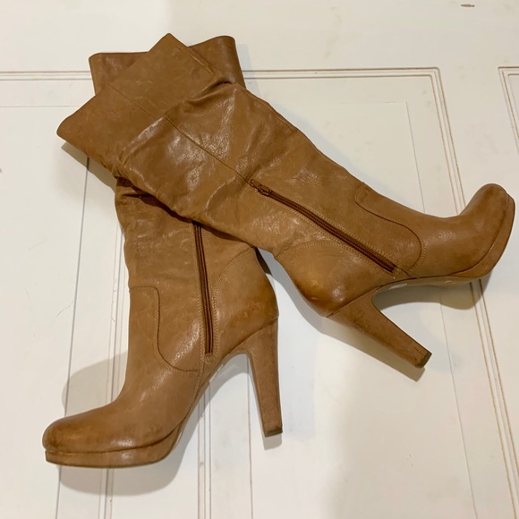 jessica simpson rollin platform dress boots
